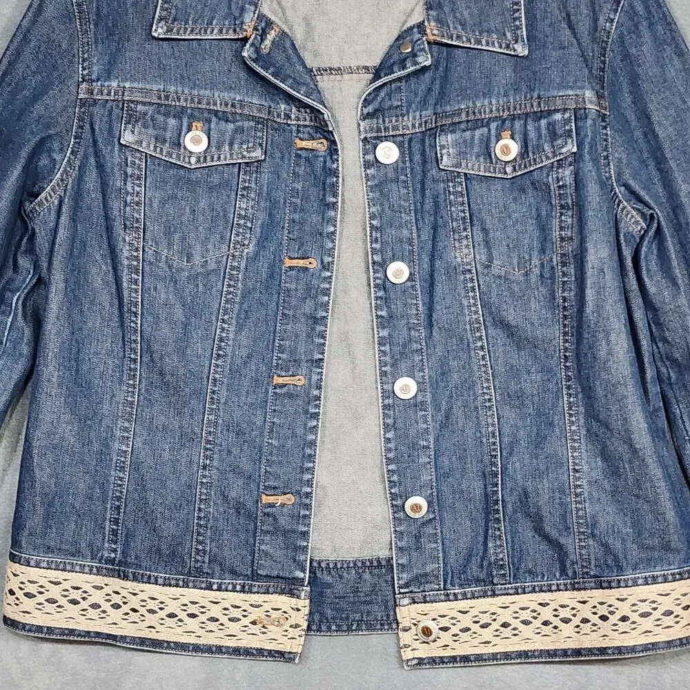 Ann Taylor Denim Jacket‎ Lace Hem Size Medium 100% Cotton